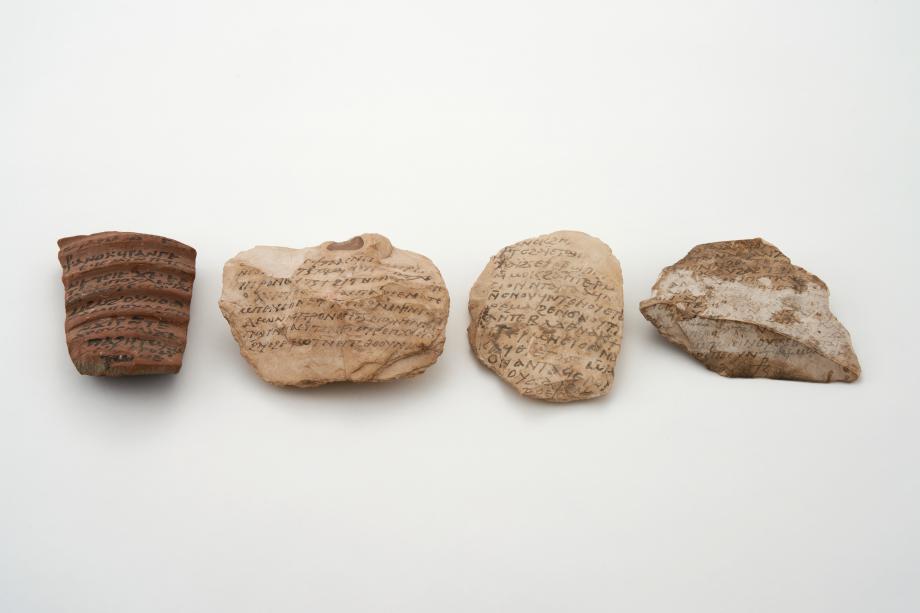 Coptic ostraca 이미지